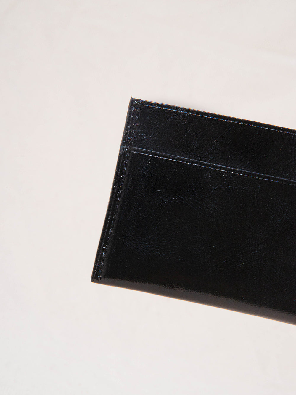 Cards holder